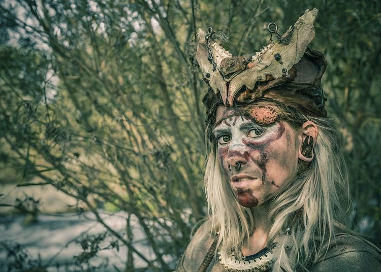 Mastering the Art of Shelterbuilding: Tips and Techniques for Survival