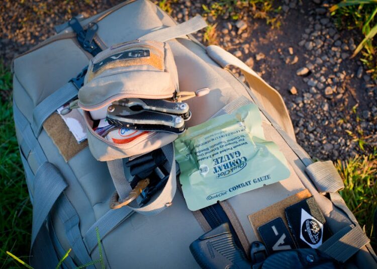 survival gear kit
